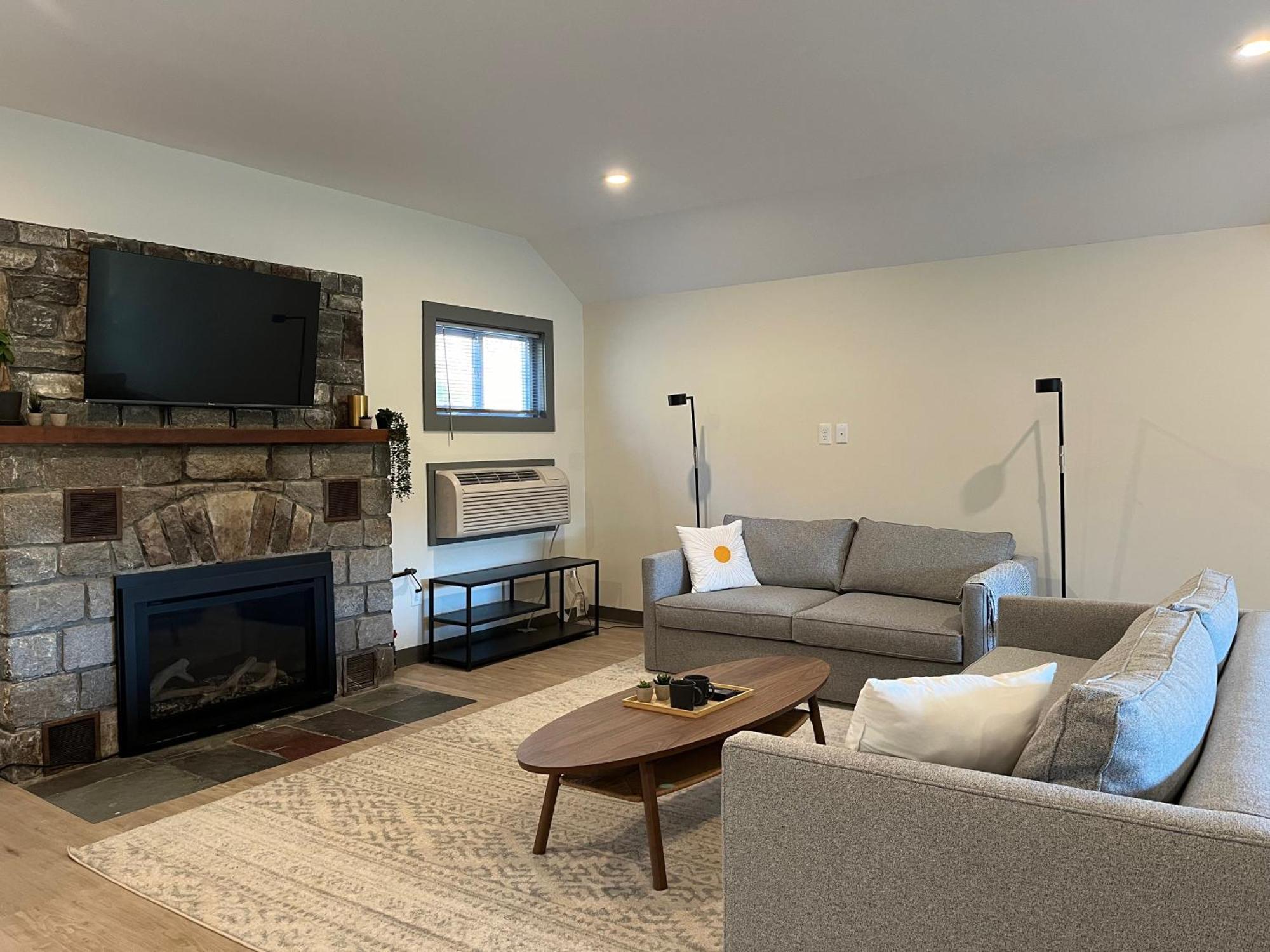 East Rock Inn Great Barrington Εξωτερικό φωτογραφία